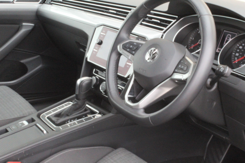 Volkswagen Passat SE Nav TDi EVO 150 DSG Auto Start/Stop