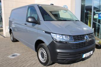 Volkswagen Transporter AVAILABLE NOW. 150HP, LWB, STARLINE, LEATHERETTE SEATS, AIR CON, APP-CONNECT, ARMREST
