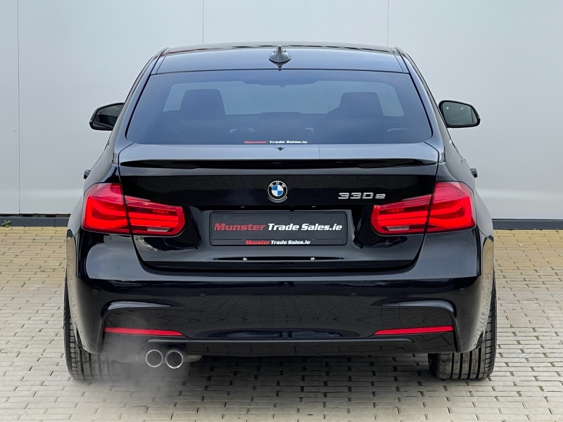 BMW 3 Series 330E M-SPORT M-performance