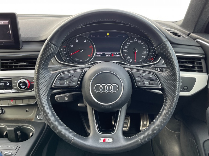 Audi A4 S Line TDI 150 S tronic Auto Start/Stop