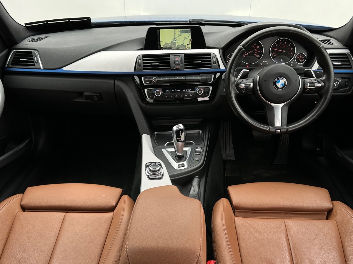 BMW 3 Series 330E M-SPORT M-PERFORMANCE