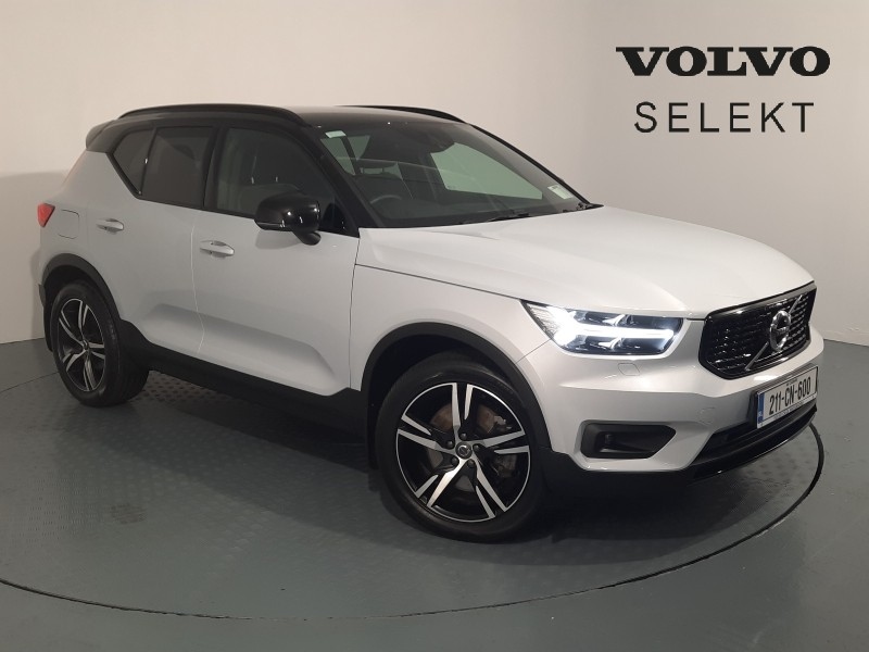 Volvo XC40 T4 R-DESIGN PHEV (197hp) / Driver Assist Pack
